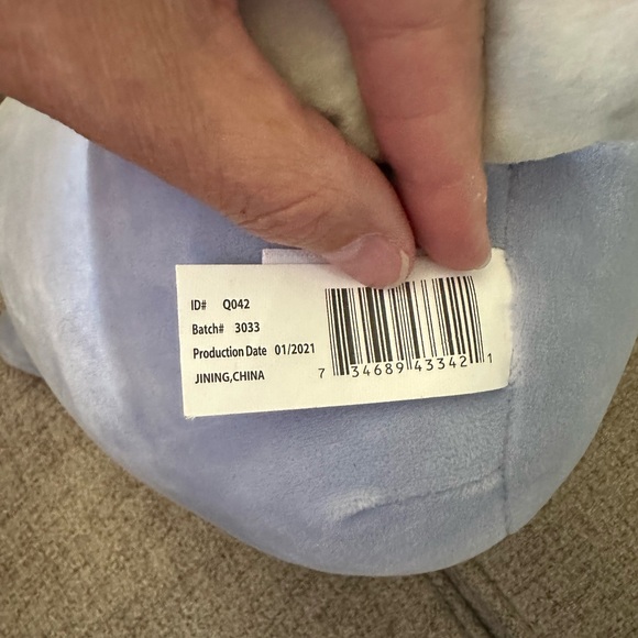 Clarice, the caticorn squishmellow 8 inch - Picture 3 of 10